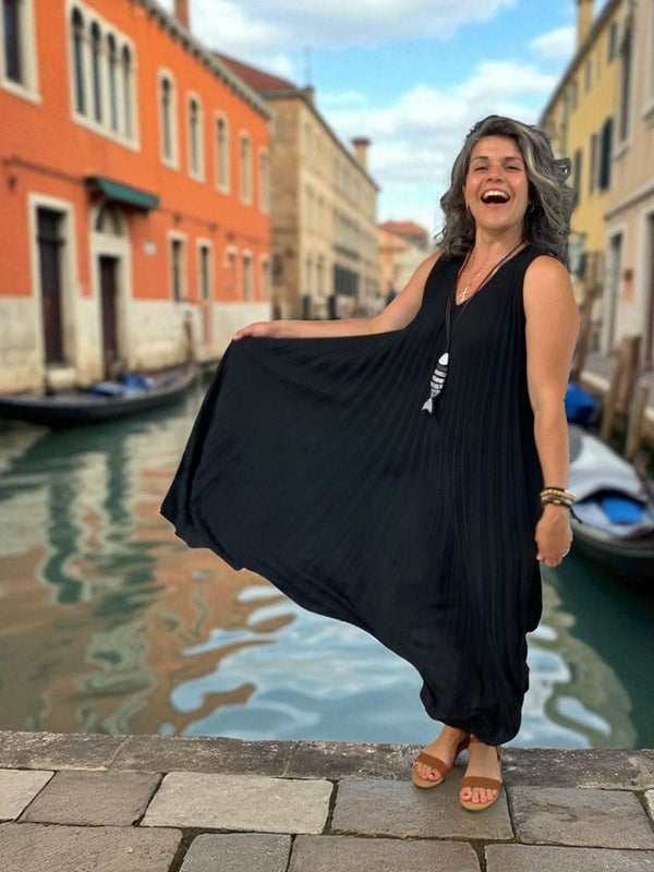 BEYOND CAPRI SLEEVELESS MAXI ACCORDIAN DRESS - dresses - BEYOND CAPRI